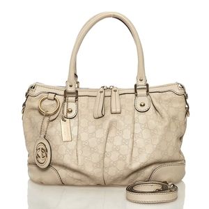Gucci Cream Shoulder Bag